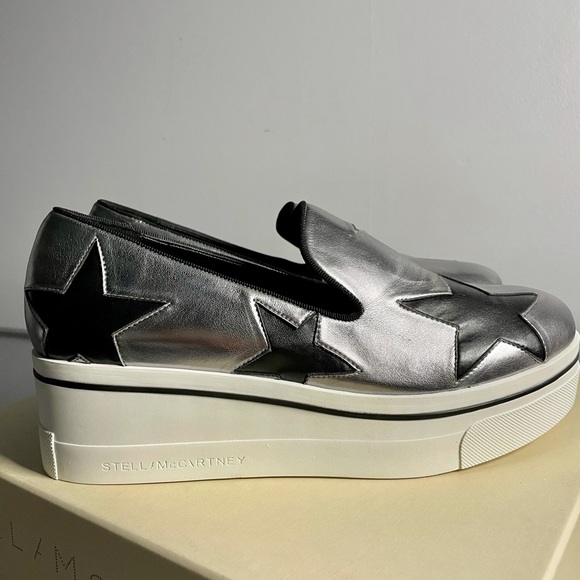 STELLA MCCARTNEY
Binx Star slip-on sneakers - Picture 4 of 7